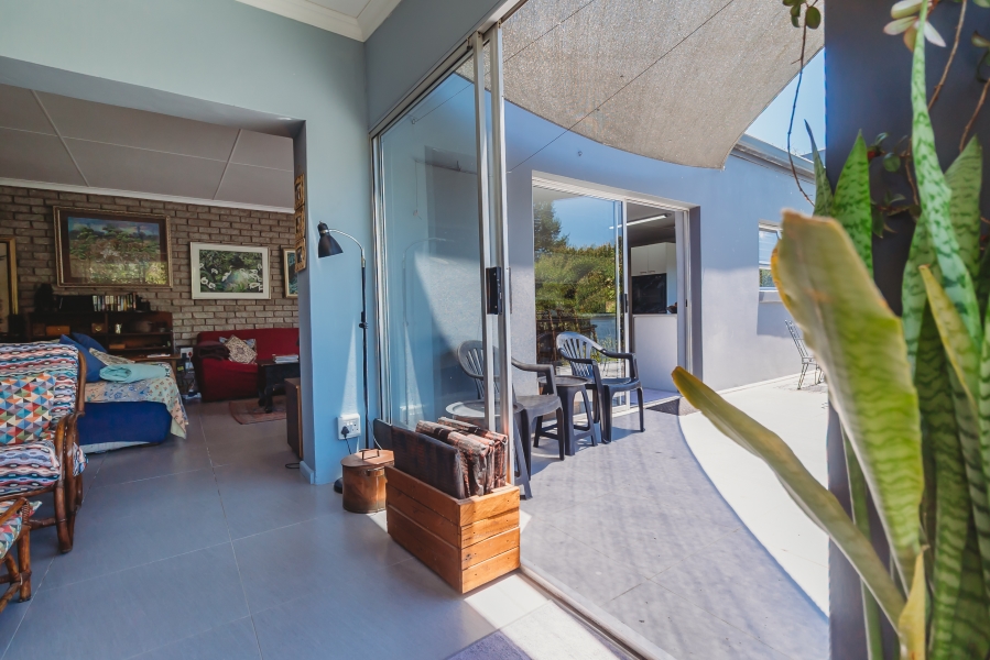 4 Bedroom Property for Sale in Denver Park Western Cape